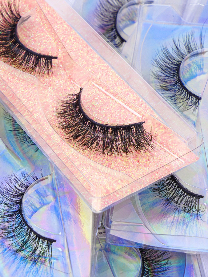 1 Pair Cat Eye Lashes Faux Mink Eyelashes Winged End Eye Elongated Eyelashes Fake Lashes Soft Natural long Full Strip Lashes